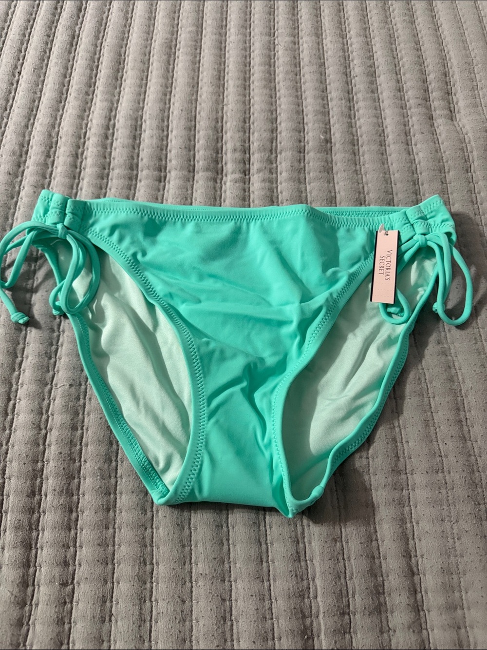 Victoria’s Secret bikini